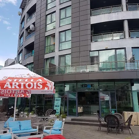 Apartman Plaza 17 Napospart