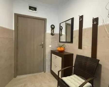 Plaza 17 Apartment